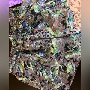 LULULEMON SHORTS TRACK THAT MID-RISE LINED SHORT 5 INCH